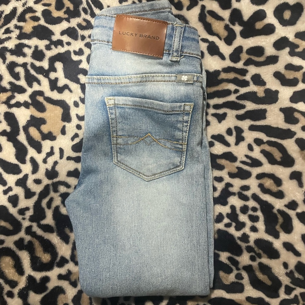 lucky brand girls jeans size 7.